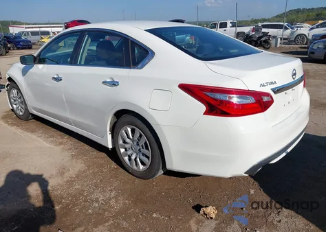 2017 Nissan Altima 2.5 S z USA, uszkodzony, nr VIN 1N4AL3AP1HC262201